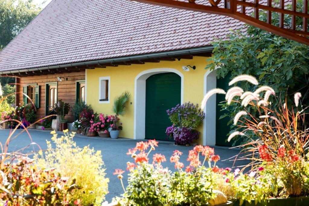 Weingut- Gaestezimmer Marko Leutschach Dış mekan fotoğraf