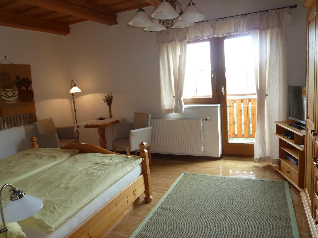 Weingut- Gaestezimmer Marko Leutschach Dış mekan fotoğraf